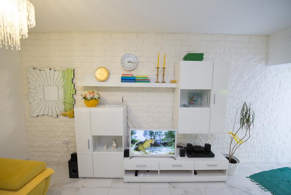 Apartment Dea Split Bagian luar foto