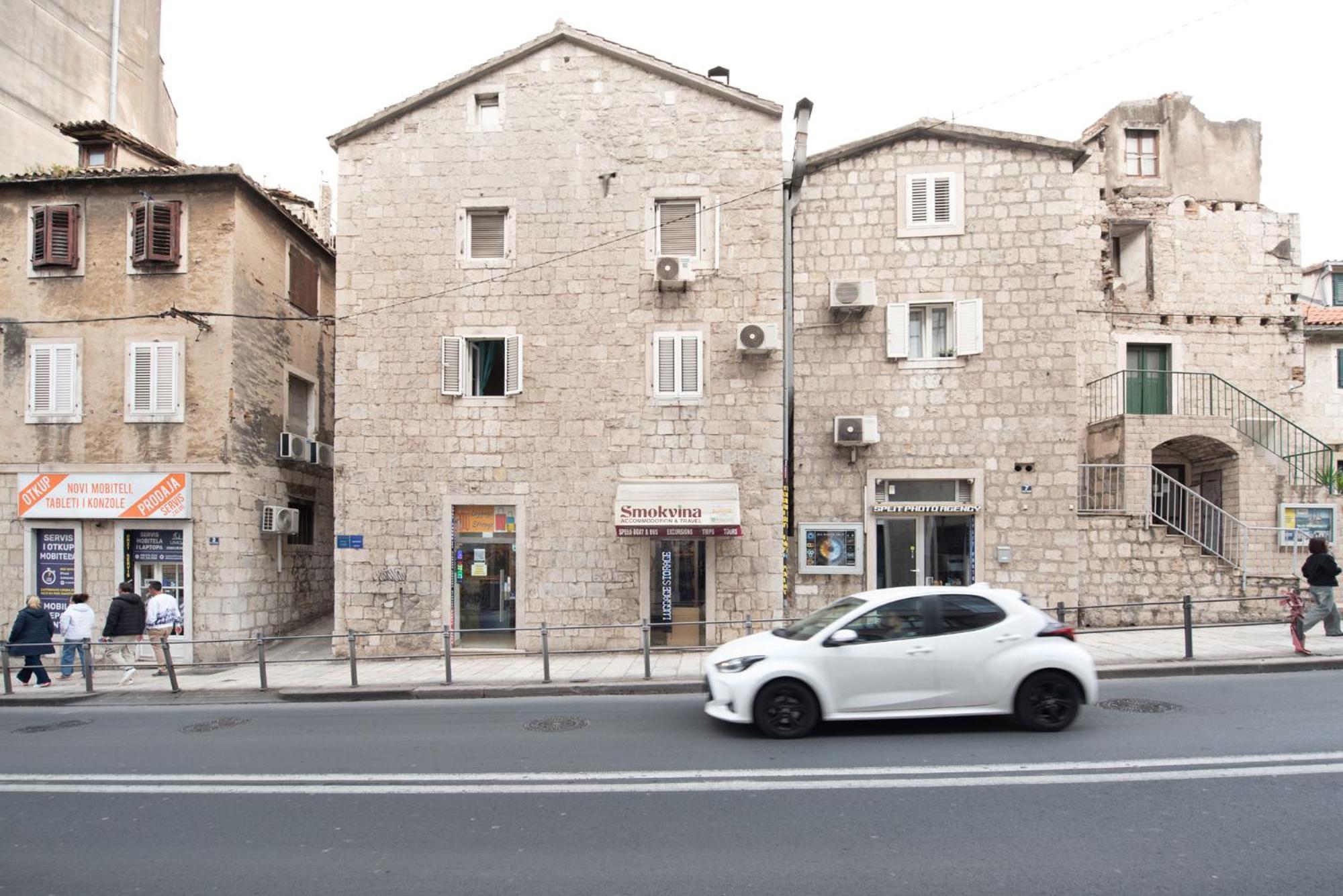 Apartment Dea Split Bagian luar foto