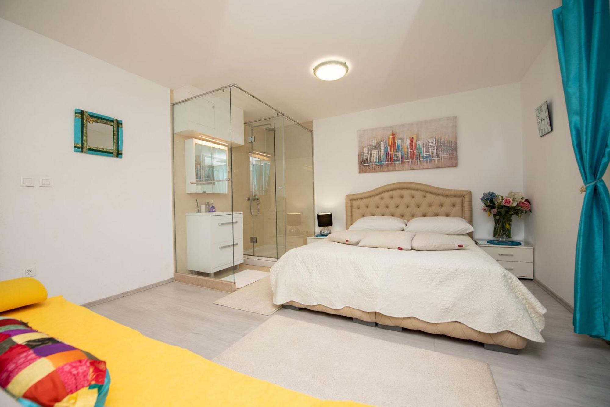 Apartment Dea Split Bagian luar foto